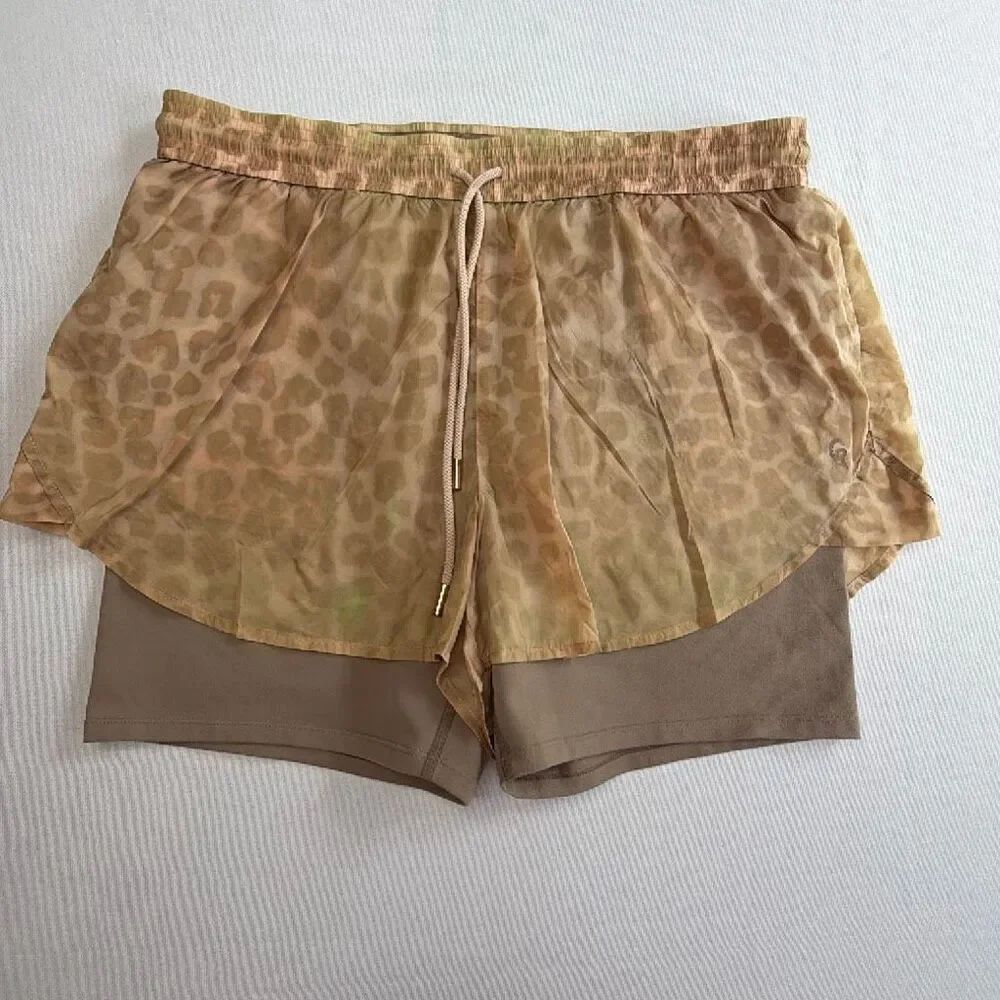 Good American Camo Athletic Shorts Sz 3 Medium Large pockets